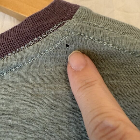 Natural Life XL Tee T Shirt Heart Floral Sage Green Garden Outdoors Nature - Picture 6 of 6